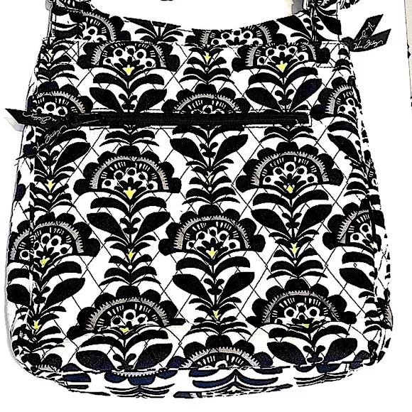 Vera Bradley tablet bag in Fanfare print - Picture 4 of 8